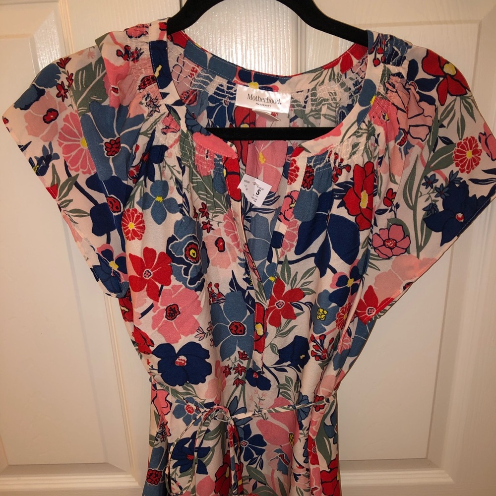 Motherhood Maternity Top